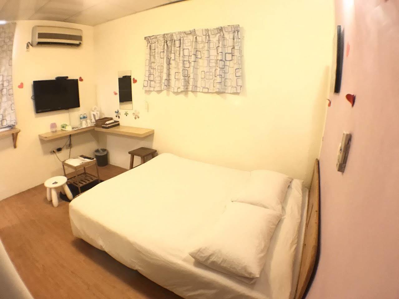 Love Hostel Tainan Exterior foto